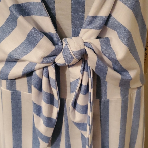 Jumpsuit - Picture 3 of 5